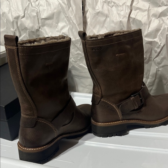 Ecco Brown Winter & Rain Boots - Picture 5 of 16